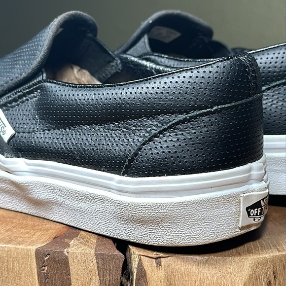 VANS Asher Perforated Leather Slip-On (Unisex - Men’s 7, Woman’s 8 1/2) - Picture 7 of 16